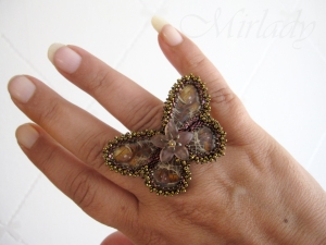 Ring, made from real butterfly wings - © Mirlady ® 2013 - Miranda Groenendaal
